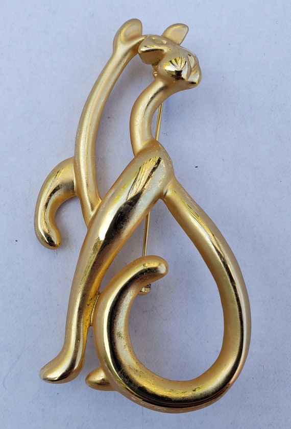 1980s Huge Cat Goldtone Brooch - image 1