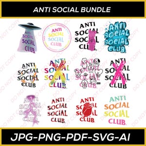 Op de afbeelding: Een verzameling grafische ontwerpen met de tekst "ANTI SOCIAL CLUB" in verschillende stijlen. Ontwerpen omvatten een alien, een teddybeer, een spatteffect en een roos. De afbeelding bevat ook bestandsformaatopties.