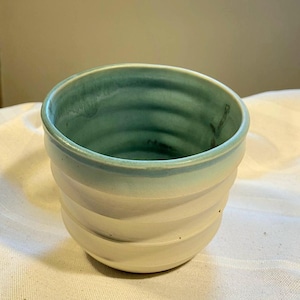 handmade ceramic mug | stoneware