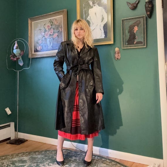 Vintage Black Leather Trench Coat | Belted 90s Matrix Style