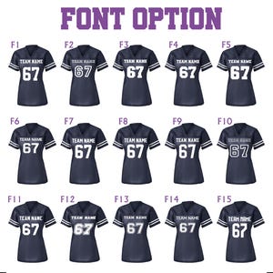 Może przedstawiać: Grafika przedstawiająca 15 granatowych koszulek do futbolu z białymi akcentami. Każda koszulka wyświetla numer 67 i słowa "TEAM NAME". Tekst "FONT OPTION" znajduje się u g&oacute;ry na fioletowo.