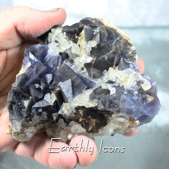 Blue Fluorite with Calcite from Pakistan; Raw Fluorite Specimen; Blue Fluorite Crystal Cluster; Fluorite and Calcite Specimen