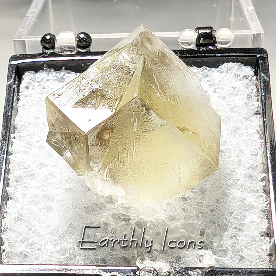 Fluorite From Harvest Pocket, Lady Annabella Mine, England Yellow