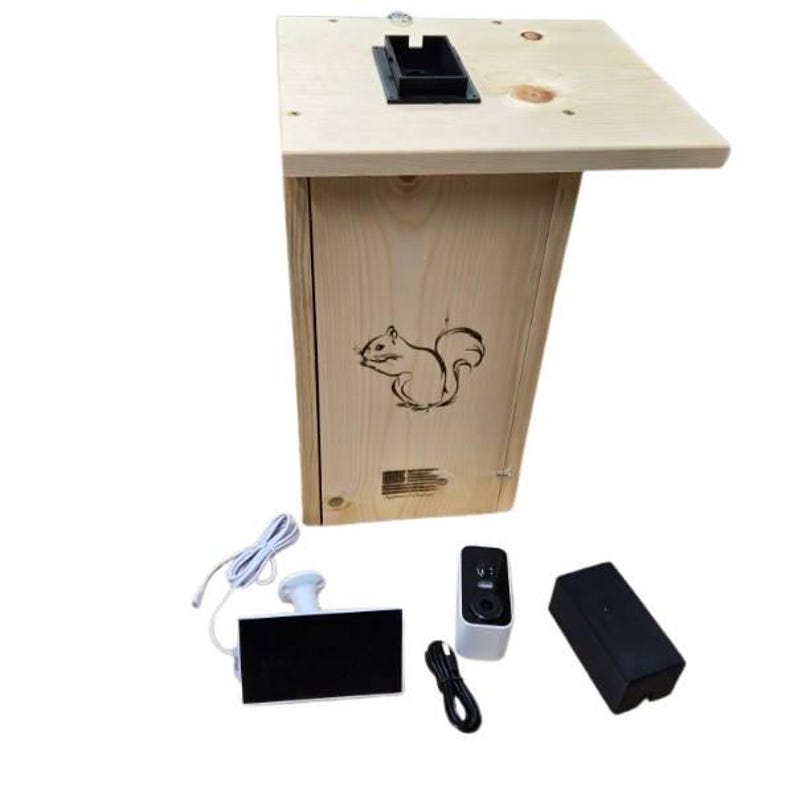 Squirrel House With Camera- Smart Nesting Box, Made in USA! - Etsy