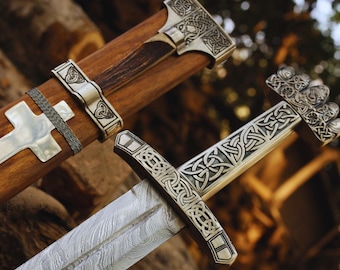 Handgemaakt Damascus Vikingzwaard | Sierlijk Noors wapeningszwaard, schede