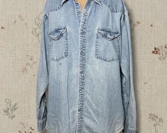 Paradox Denim Pearl Snap Jean Shirt Distressed 100% Cotton Light Wash Vintage XL