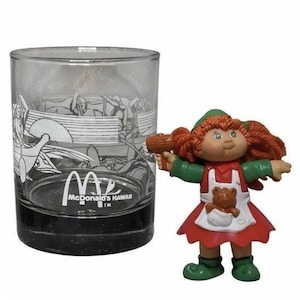 Vintage McDonalds Collector Lot: 70s Libbey Hawaii Glass & 90s Cabbage Patch Kid