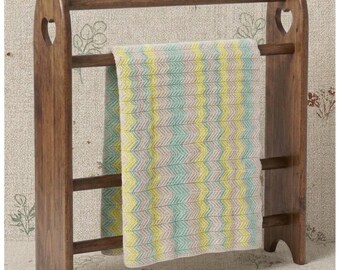 Handmade Ripple Crochet Afghan Throw Blanket Green Yellow Cottagecore Vintage