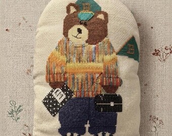 Collegiate Needlepoint Doorstop, Teddy Bear Design, Handcrafted Needlework, Preppy Dorm Decor, Vintage Handmade Graduation Gift