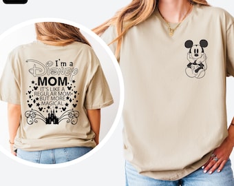 Maglietta Disney Mom, maglietta Magical Mom Disney Trip, maglietta Disney World Disneyland Family Vacation, maglietta con grafica fronte e retro di Topolino