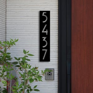 Modernes Hausnummern-Schild aus Metall: individuelles Adressschild, wetterfest