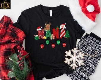 Custom Christmas Nana T-Shirt, Grandma Claus Xmas Gift Tee, Family Holiday Shirt