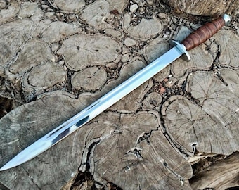 Hand-Forged 22-Inch D2 Steel Hunting Sword | Functional Long Blade for Outdoor Use