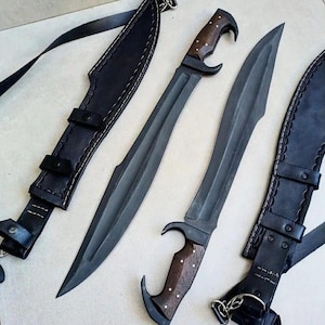 Hand-Crafted 22″ Carbon Steel hunting, Camping Machatte Tempered Blade Gift