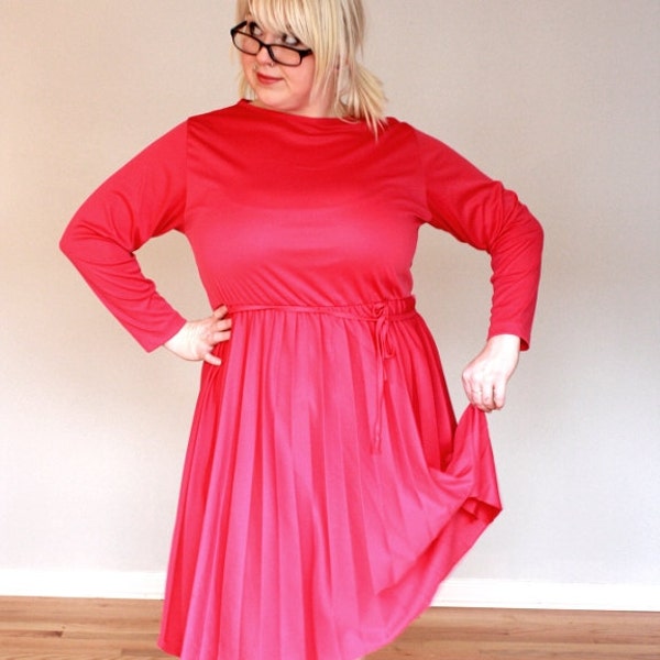 Pastille ruffle-Pink- pleated full skirt- Plus size Dress- Vintage-xxl