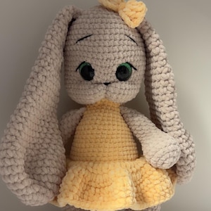 Handmade Crochet Bunny – Amigurumi Plush Toy – Soft Gift for Kids (35–40 cm)
