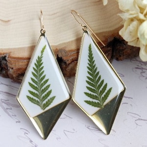 Real Fern Earrings, Nature Jewelry, Gifts for Her, Resin Jewelry, Botanical Jewelry, Dried Fern, Gold Earrings, Flower Jewelry, Nature lover