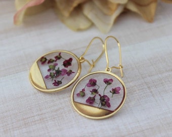 Real Flower Earrings, Nature Jewelry, Pink Alyssum Flowers, Gifts for Her, Pressed Flowers, Resin Jewelry, Flower Earrings, Circle Earrings