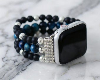 Slimme horlogeband met kralen, bezet met blauwe tijgeroog en zwarte onyx in zilverkleurige uitvoering, voor een stijlvolle look elke dag.