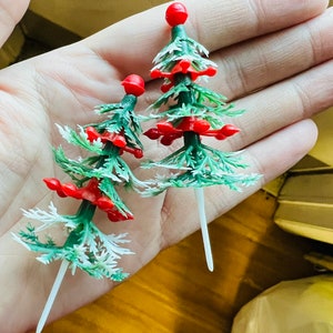 VINTAGE: Red and Green Christmas Craft Finds Christmas Tree Greenery Picks,  Plastic Bulb Picks, Metallic Pompom Picks Corsage Arrangements 