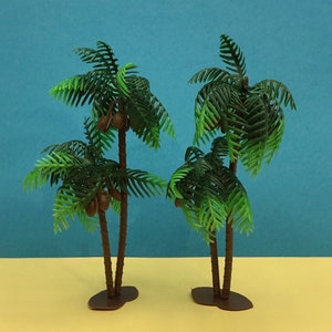 Palm Tree Toppers / Double Palm Trees on Base / Large 4 1/2” Palm Trees / Tropical Cake / Beach Palm Trees / Tropical Golf Cake