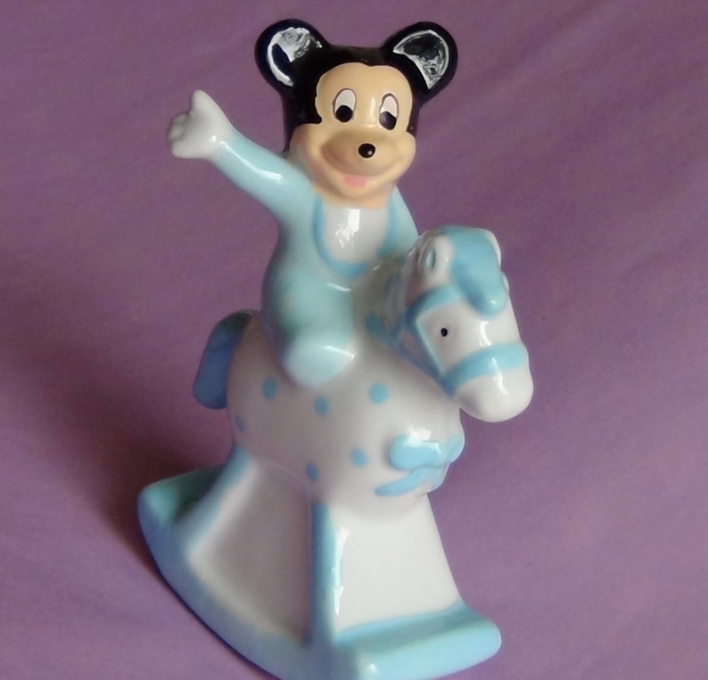 mickey a bascule