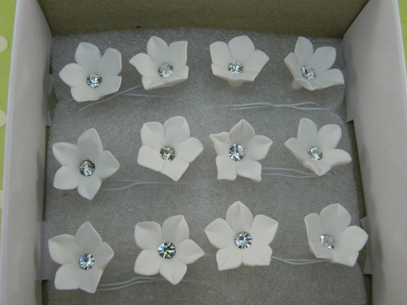 Gum Paste Flowers on Wire/ Small Flower With Rhinestone / Etsy
