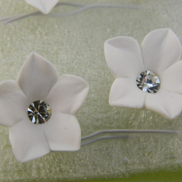 Gum Paste Flowers on Wire/ Small Flower with Rhinestone /