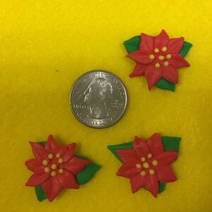 Poinsettias / 12 Icing Poinsettias / Red Edible Icing Poinsettias / Poinsettia Cupcake Toppers / Gingerbread decorations image 2