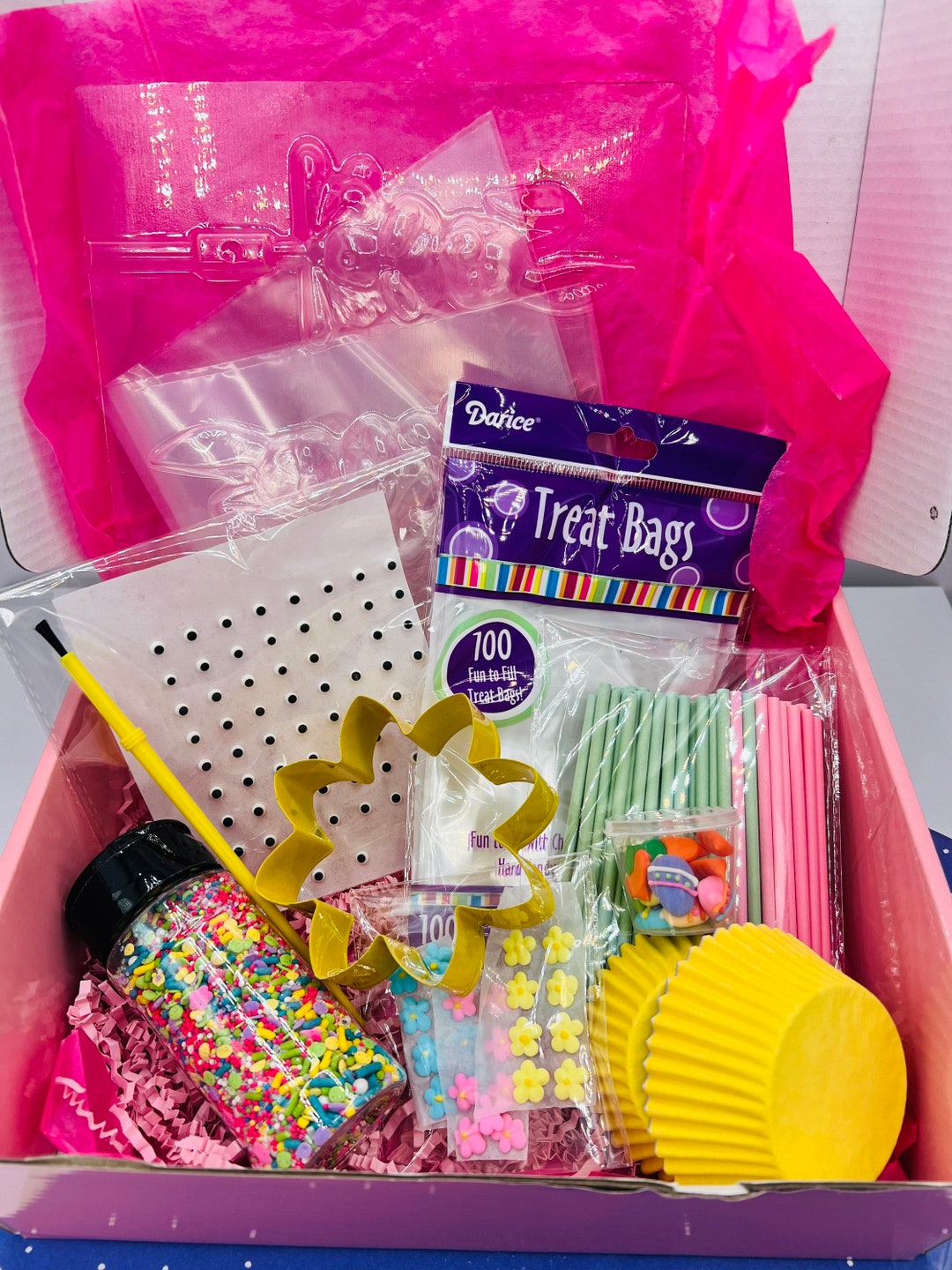 Easter Chocolate Bunny Lollipop Mold Decorating Kit / Easter Etsy