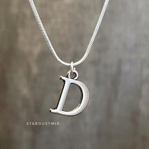 Collar cadena de serpiente con iniciales alfabéticas Nombre Carta/Collar de cadena delicada/Collar motivacional Regalo para ella