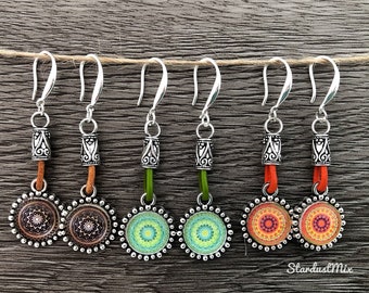 Oorbellen met zilveren en lederen elementen/oorbellen voor vrouwen/etnische boho oorbellen/boho bungelen oorbellen/sierlijke mandala oorbellen/geschenken