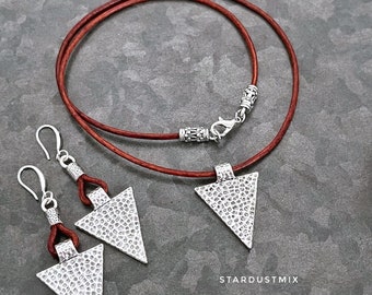 Handgemachtes Schmuckset Halskette und Ohrringe für Frauen/Geschenk für sie Lederkette/Boho ethnische geometrische Ohrringe/Geschenk für Frauen