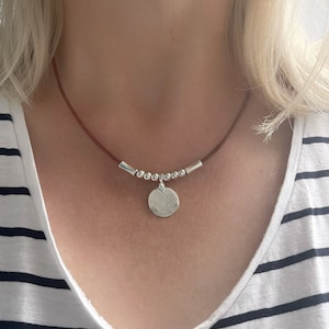 Ketting/lederen en zilveren ketting/minimalistische boho-ketting/etnische kralenketting/boho-sieraden/cadeau voor vrouwen/cadeau voor haar/cadeau zus