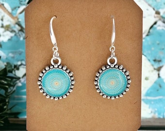 Pendientes hechos a mano para regalo de mujer para ella/Joyería hecha a mano/Pendientes boho minimalistas azul turquesa de plata esterlina/pendientes colgantes colgantes