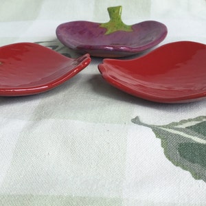 Strawberry Ceramic Dish, teacher gift, bowl, catchall, jewelry, ring holder, decor, soap dish, candle holder, teabag holder, spoonrest. image 5