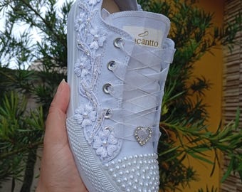 Custom Bridal Sneakers with Pearls & Lace – Handmade Wedding Sneakers for Bride