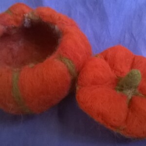 Needle Felted Pumpkin Container image 1