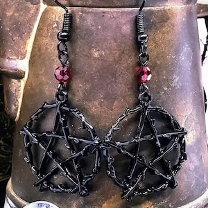 Womens Black Twisted Branch Pentacle Dangle Earrings.   Witch, Wiccan, Pagan