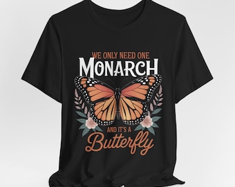 Monarch Butterfly Graphic Tee, Nature Lover Shirt, Butterfly Gift for Her, Insect Lover T-Shirt, Spring Graphic Tee, Wildflower Shirt