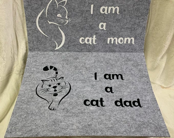 Featured listing image: Felt placemats, placemats "Cat Mom & Cat Dad" – set of two for cat lovers. Gift for couples, table decoration made of felt.