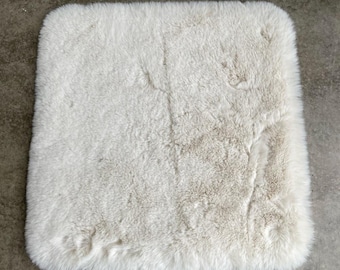 Fur skin squared