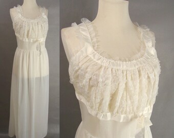 50s Sheer White Sexy Honeymoon Nylon & Lace Nightgown. Wedding Bridal Blue Swan Lingerie. size 38 M L 10 12