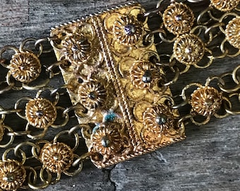 Vintage 1950\'s Designer Gold Enamel Chain Belt, Filigree, Medium Vintage 1950 main image 4