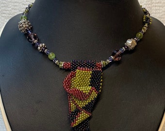 E1417 Patchwork Peyote Necklace