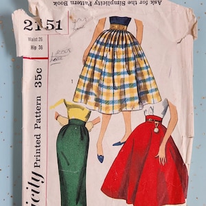 Simplicity 2151 Waist 26 Hip 36 Full & Fitted Skirt 1950s Sewing Pattern