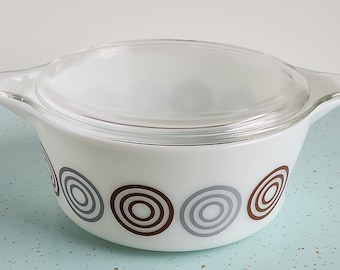 Pyrex 475 Cosmopolitan Promo Casserole 2.5qt