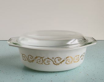 Pyrex 043 Oval Casserole Dish Empire Scroll Promo 1.5 Quart