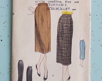 Vogue 8701 Waist 26 Hip 35 Six Gored Skirt 1950s Sewing Pattern