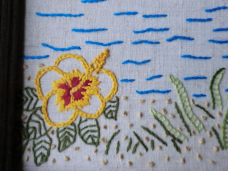 Island Daze creative crewel embroidery pattern image 3